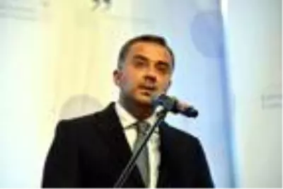 1'inci Uluslararası Edebiyat ve Şiir Günleri'nin açılışı yapıldı 1'inci Uluslararası Edebiyat ve Şiir Günleri'nin açılışı yapıldı