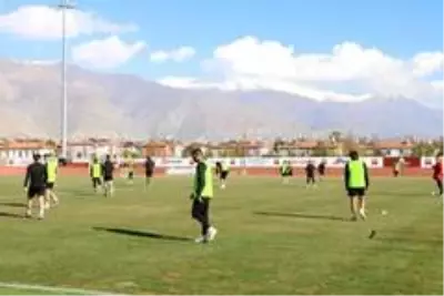 24Erzincansporda 5 futbolcunun Covid-19 testleri pozitif çıktı 24Erzincansporda 5 futbolcunun Covid-19 testleri pozitif çıktı