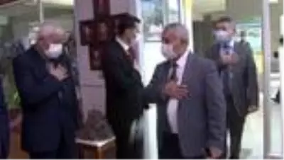 Son dakika haberleri | AFYONKARAHİSAR - Başkan Zeybek'ten şehit ve gaziler derneğine ziyaret Son dakika haberleri | AFYONKARAHİSAR - Başkan Zeybek'ten şehit ve gaziler derneğine ziyaret