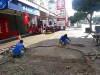 Alanya'da parke bakım ve onarım çalışması Alanya'da parke bakım ve onarım çalışması