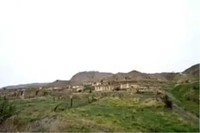 - Azerbaycan Cumhurbaşkanı İlham Aliyev Fuzuli ve Cebrayıl bölgelerini ziyaret etti- Fuzuli-Şuşa karayolunun temeli atıldı - Azerbaycan Cumhurbaşkanı İlham Aliyev Fuzuli ve Cebrayıl bölgelerini ziyaret etti- Fuzuli-Şuşa karayolunun temeli atıldı