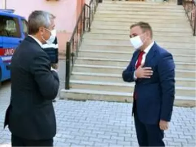 Başkan Tahmazoğlu'ndan Kaymakam Mutlu'ya Ziyaret Başkan Tahmazoğlu'ndan Kaymakam Mutlu'ya Ziyaret