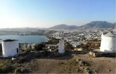 Bodrum'un en önemli simgesi utanç simgesi oldu Bodrum'un en önemli simgesi utanç simgesi oldu