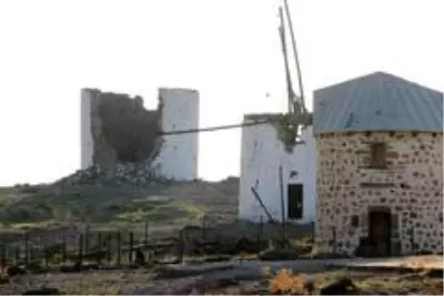 Bodrum'un en önemli simgesi utanç simgesi oldu Bodrum'un en önemli simgesi utanç simgesi oldu