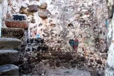 Bodrum'un en önemli simgesi utanç simgesi oldu Bodrum'un en önemli simgesi utanç simgesi oldu
