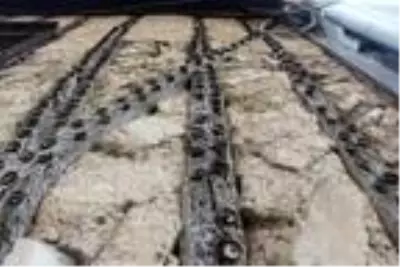 Dışı gazoz kapaklarıyla kaplı ev ilgi çekiyor Dışı gazoz kapaklarıyla kaplı ev ilgi çekiyor