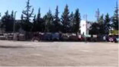 Düziçi'nde traktör sürücülerine reflektör dağıtıldı Düziçi'nde traktör sürücülerine reflektör dağıtıldı