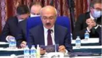 Elvan: '29,4 milyar lira vergi ödemesiyle 40 milyar liralık sosyal güvenlik prim ödemesini erteledik' Elvan: '29,4 milyar lira vergi ödemesiyle 40 milyar liralık sosyal güvenlik prim ödemesini erteledik'