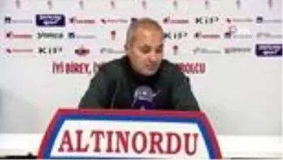 Erkan Sözeri: 'Oyuncularım tek kale oynadılar ama ilk yarıda yediğimiz 2 gol sonucu belirledi' Erkan Sözeri: 'Oyuncularım tek kale oynadılar ama ilk yarıda yediğimiz 2 gol sonucu belirledi'