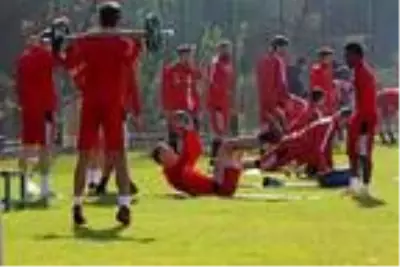 Eskişehirspor ligdeki ilk galibiyetini almak istiyor Eskişehirspor ligdeki ilk galibiyetini almak istiyor