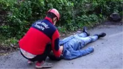Fren yerine gaza basınca yayaya çarptı