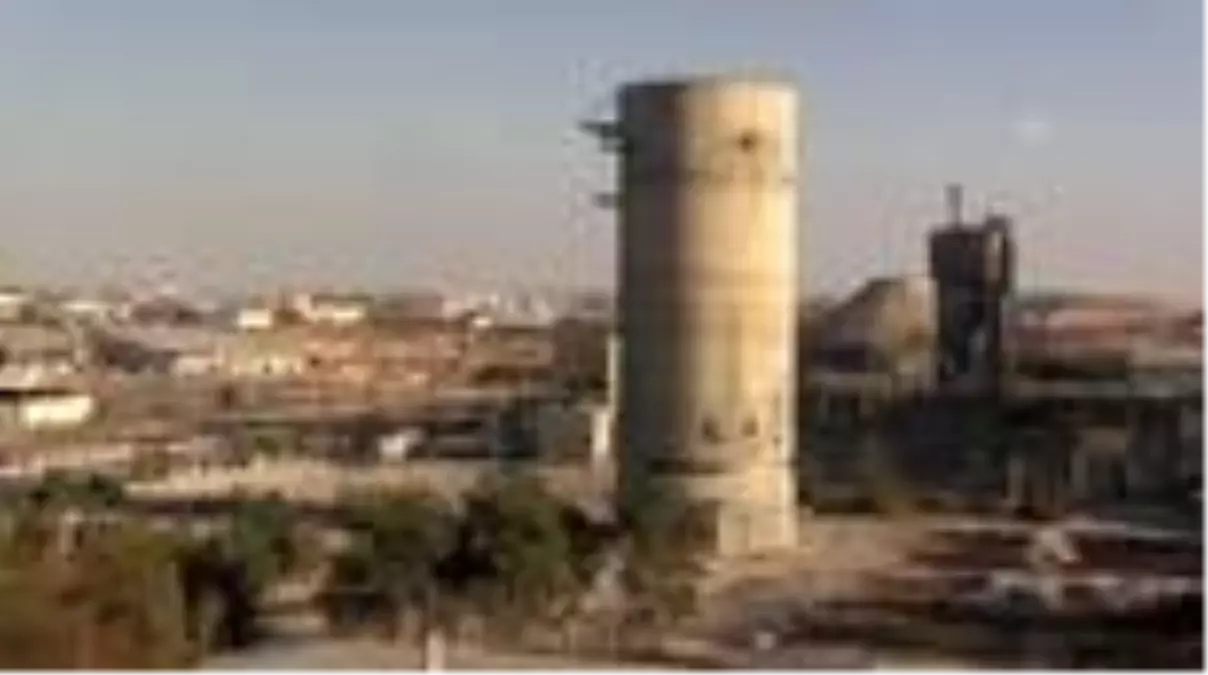 Son dakika haberi! GAZİANTEP - 60 metre yüksekliğindeki siloyu 8 saniyede enkaza çevirdi