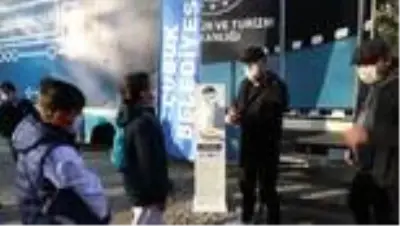 'Gezen Sinema Tırı' hem hijyen kurallarını öğretiyor hem sinema keyfi yaşatıyor 'Gezen Sinema Tırı' hem hijyen kurallarını öğretiyor hem sinema keyfi yaşatıyor
