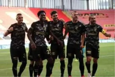 Göztepe zorlu periyottan zaferle çıkmak istiyor Göztepe zorlu periyottan zaferle çıkmak istiyor