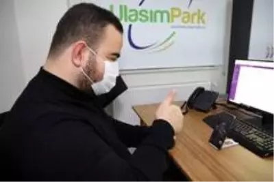 İşitme engelli vatandaşların sorunları işaret diliyle çözüme kavuşuyor İşitme engelli vatandaşların sorunları işaret diliyle çözüme kavuşuyor