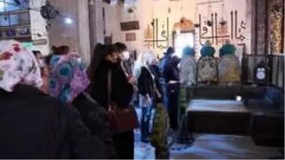 Keçiörenliler Hoşgörü Günü'nde Mevlana Türbesini gezdiler Keçiörenliler Hoşgörü Günü'nde Mevlana Türbesini gezdiler