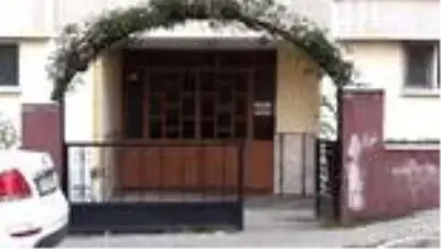 Son dakika haberleri... KIRKLARELİ - Kovid-19 hastası kişilerin yaşadığı binalara uyarı levhası asılıyor Son dakika haberleri... KIRKLARELİ - Kovid-19 hastası kişilerin yaşadığı binalara uyarı levhası asılıyor