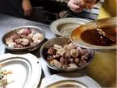 Kış hastalıklarının ilacı, soğan kebabı sezonu başladı Kış hastalıklarının ilacı, soğan kebabı sezonu başladı