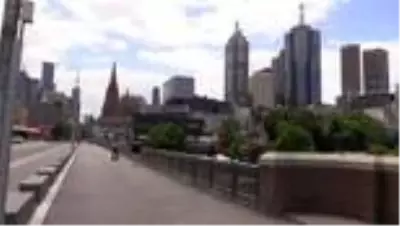 MELBOURNE - Avustralya Kovid-19'un etkilediği kentleri canlandırmaya çalışıyor MELBOURNE - Avustralya Kovid-19'un etkilediği kentleri canlandırmaya çalışıyor