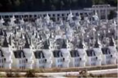 - Bolu'da şato tipi evleri yapan şirketin konkordato talebi kabul edildi - Bolu'da şato tipi evleri yapan şirketin konkordato talebi kabul edildi