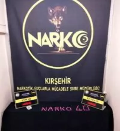 Narkotik köpeği 'Çine' tenceredeki uyuşturucu hapları buldu Narkotik köpeği 'Çine' tenceredeki uyuşturucu hapları buldu