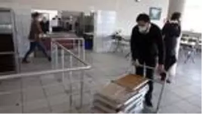 Sağlıkçılara tatlıcılardan sürpriz Sağlıkçılara tatlıcılardan sürpriz