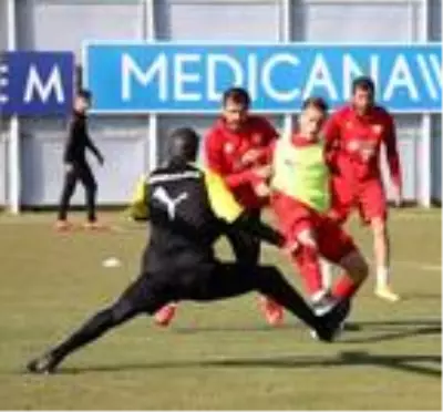 Sivasspor'da Karagümrük mesaisi sürüyor Sivasspor'da Karagümrük mesaisi sürüyor