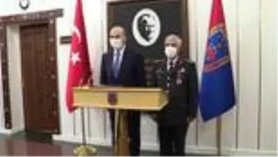 Soylu: 'Türkiye, iç güvenlik kapasitesi sayesinde çevresindeki alanlara güvenlik ihraç etti' Soylu: 'Türkiye, iç güvenlik kapasitesi sayesinde çevresindeki alanlara güvenlik ihraç etti'