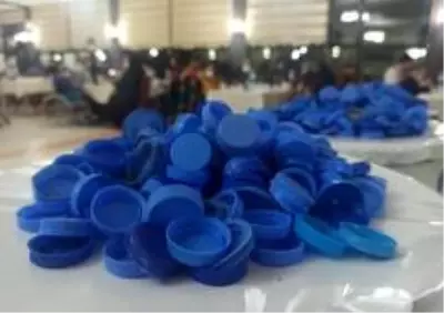 Tekerlekli sandalyeler şehit isimleriyle dağıtıldı Tekerlekli sandalyeler şehit isimleriyle dağıtıldı