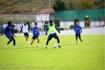 Trabzonspor'da Erzurumspor maçı hazırlıkları sürüyor Trabzonspor'da Erzurumspor maçı hazırlıkları sürüyor