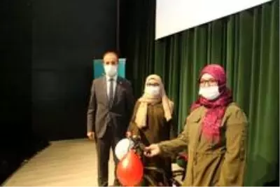 TÜGVA Genç Türkiye Kongresi ödül töreni yapıldı TÜGVA Genç Türkiye Kongresi ödül töreni yapıldı