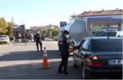 Vaka sayılarının arttığı Lüleburgaz'da 1 köy karantinaya alındı Vaka sayılarının arttığı Lüleburgaz'da 1 köy karantinaya alındı