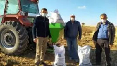 Yerli ve Milli Tohumların Ulaşamadığı Çiftçi Kalmayacak Yerli ve Milli Tohumların Ulaşamadığı Çiftçi Kalmayacak