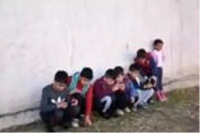 15 yaşındaki çocuk, oyun nedeniyle aynı yaştaki kuzenini bıçakladı (2) 15 yaşındaki çocuk, oyun nedeniyle aynı yaştaki kuzenini bıçakladı (2)