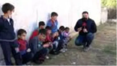 15 yaşındaki çocuk, oyun nedeniyle aynı yaştaki kuzenini bıçakladı (2) 15 yaşındaki çocuk, oyun nedeniyle aynı yaştaki kuzenini bıçakladı (2)