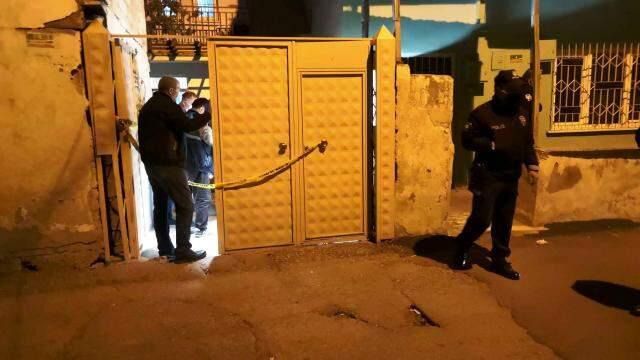 Acı olay! Tabanca ile şakalaştığı arkadaşını başından vurdu Acı olay! Tabanca ile şakalaştığı arkadaşını başından vurdu