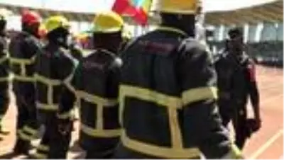 ADDİS ABABA - Etiyopya'da ordunun Tigray'da ayrılıkçılarla savaşına destek için geçit töreni yapıldı ADDİS ABABA - Etiyopya'da ordunun Tigray'da ayrılıkçılarla savaşına destek için geçit töreni yapıldı