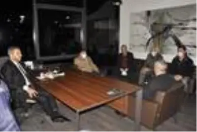 Ahmet Nur Çebi, boks ve güreş federasyonlarının başkanlarını ağırladı Ahmet Nur Çebi, boks ve güreş federasyonlarının başkanlarını ağırladı