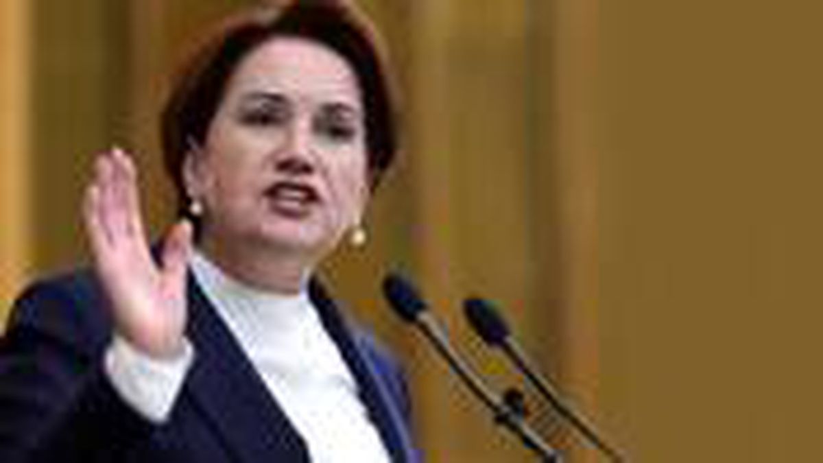 Akşener yapılan kısıtlamaları yeterli bulmadı: 14 gün sokağa çıkma yasağı ilan edilsin