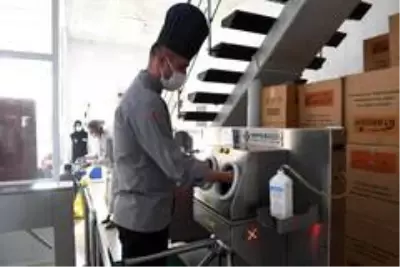 Ankara'da karantinadaki vatandaşlara 15 gün ücretsiz kahvaltı ve akşam yemeği Ankara'da karantinadaki vatandaşlara 15 gün ücretsiz kahvaltı ve akşam yemeği