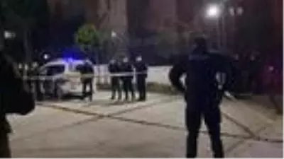Son dakika haber... Arnavutköy'de silahlı saldırı: 2 yaralı Son dakika haber... Arnavutköy'de silahlı saldırı: 2 yaralı