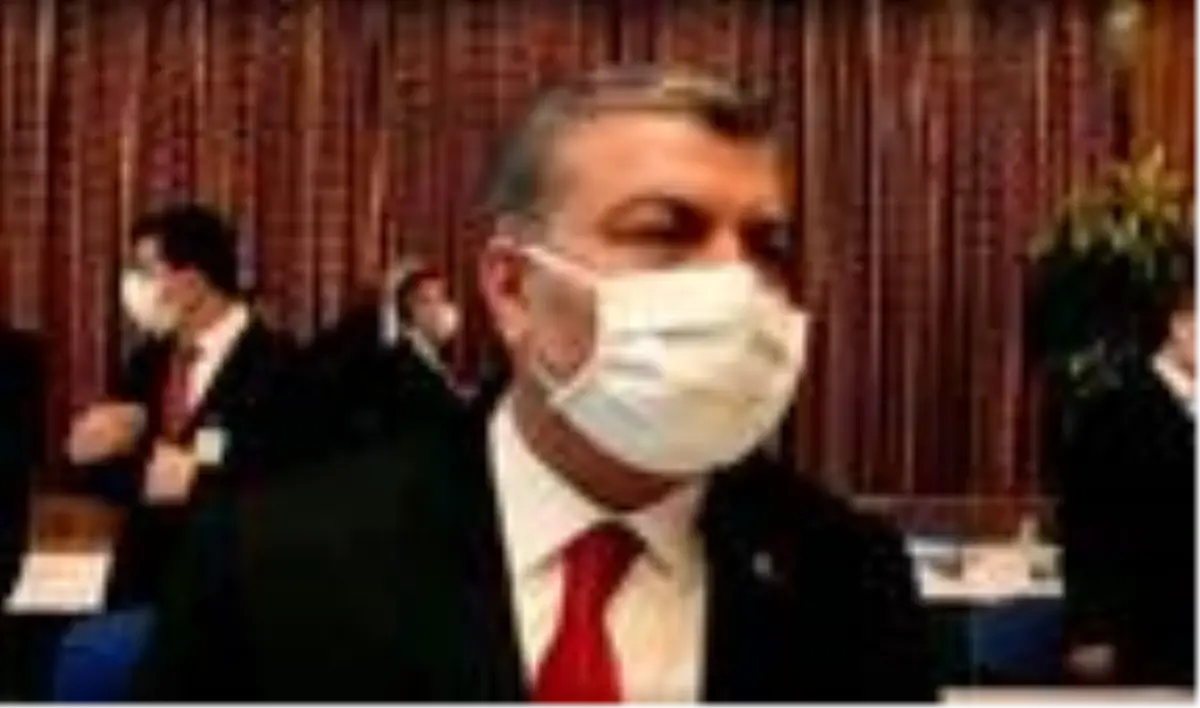 Bakan Koca: Tedbirlere uyum gösterilmezse, yeni tedbirler kaçınılmaz olabilir