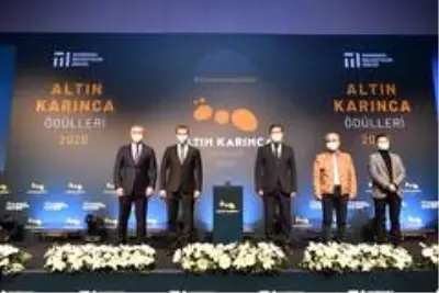 Balıkesir Büyükşehir Belediyesi 'Altın Karınca'dan 2 ödülle döndü Balıkesir Büyükşehir Belediyesi 'Altın Karınca'dan 2 ödülle döndü