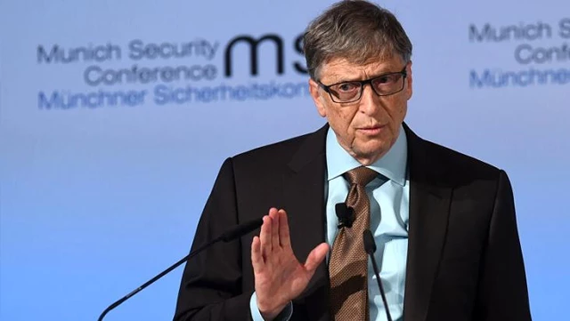 Noteworthy is Bill Gates' coronavirus prophecy: forget business travel, your old office life