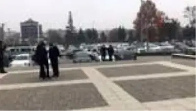 Bolu'da, uyuşturucuyla yakalanan şüpheli adliyeye sevk edildi Bolu'da, uyuşturucuyla yakalanan şüpheli adliyeye sevk edildi