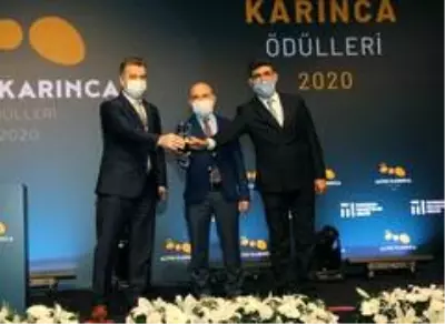 - Çevre Elçileri Projesine, Altın Karınca ödülü - Çevre Elçileri Projesine, Altın Karınca ödülü