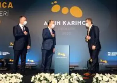 - Çevre Elçileri Projesine, Altın Karınca ödülü - Çevre Elçileri Projesine, Altın Karınca ödülü