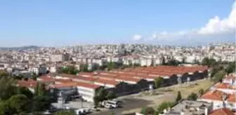 Adalet: Deprem nedeniyle Buca Cezaevi boşaltıldı, mahkumlar başka cezaevlerine nakledildi Adalet: Deprem nedeniyle Buca Cezaevi boşaltıldı, mahkumlar başka cezaevlerine nakledildi