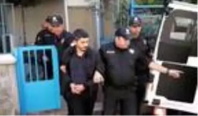 Durağa girip, 4 kişinin ölümüne neden olan otobüs sürücüsüne 12 yıl hapis Durağa girip, 4 kişinin ölümüne neden olan otobüs sürücüsüne 12 yıl hapis
