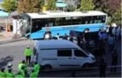 Durağa girip, 4 kişinin ölümüne neden olan otobüs sürücüsüne 12 yıl hapis Durağa girip, 4 kişinin ölümüne neden olan otobüs sürücüsüne 12 yıl hapis